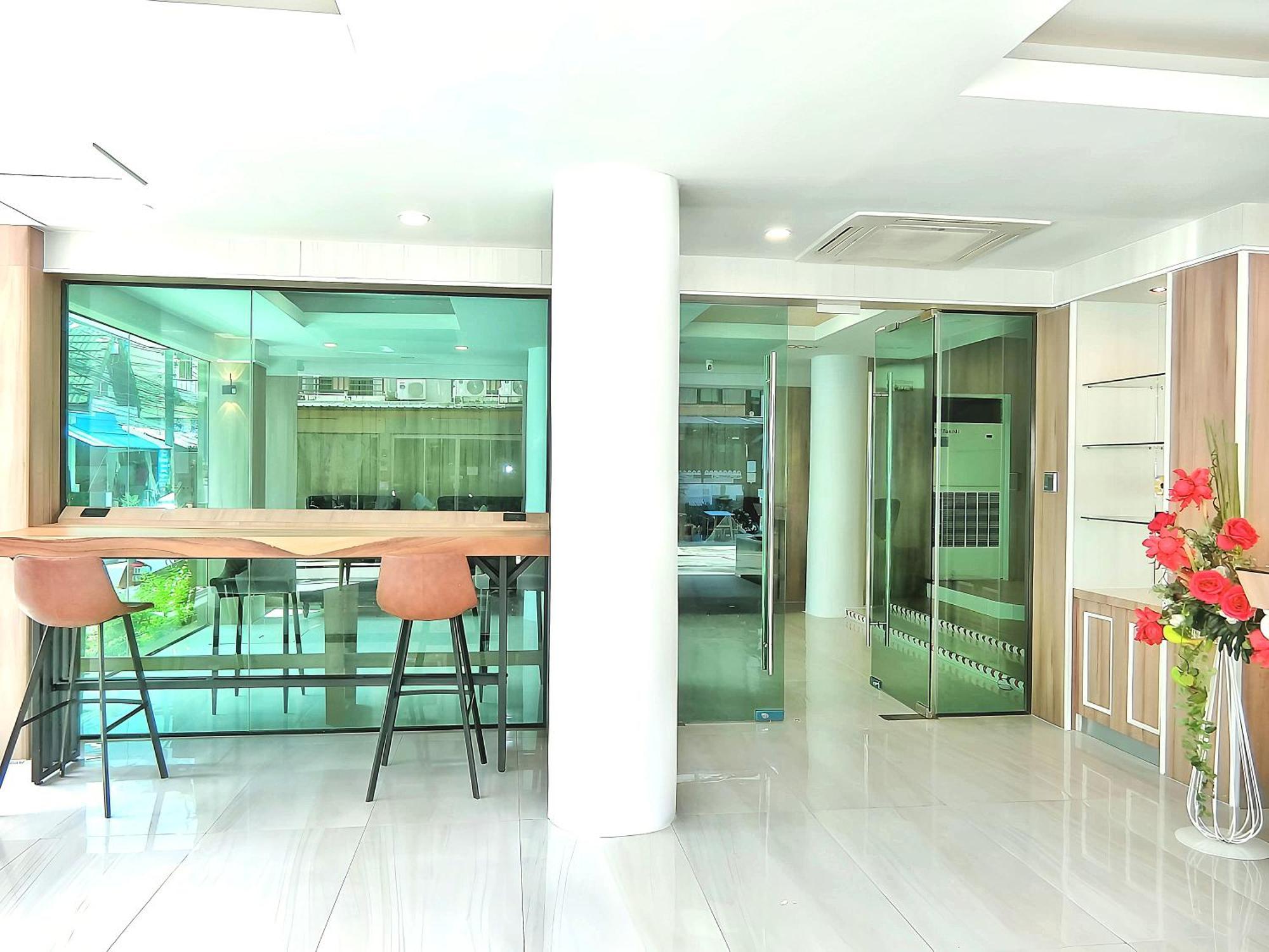 Sira Boutique Residence - Newly Renovated Patong Экстерьер фото