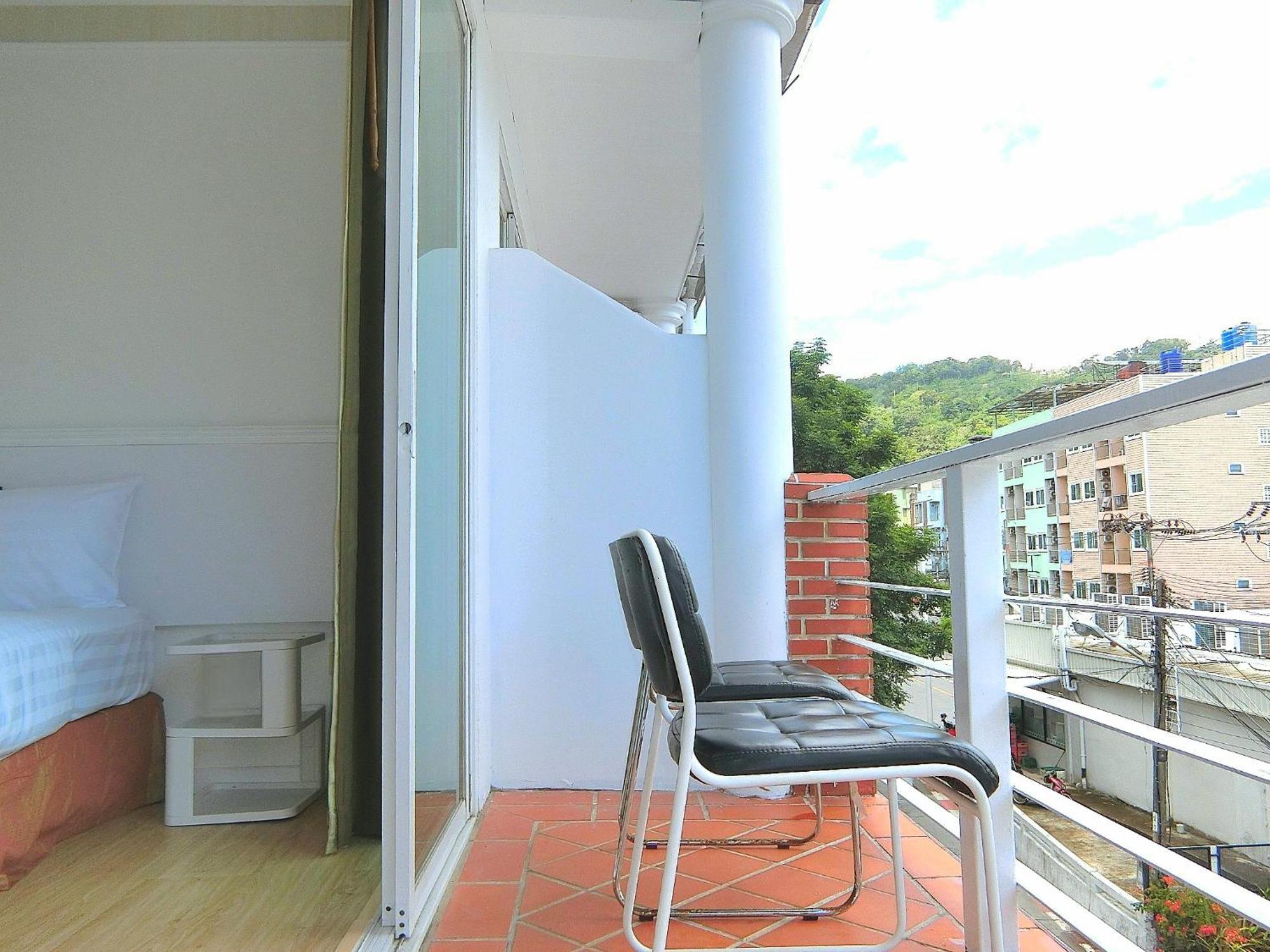 Sira Boutique Residence - Newly Renovated Patong Экстерьер фото