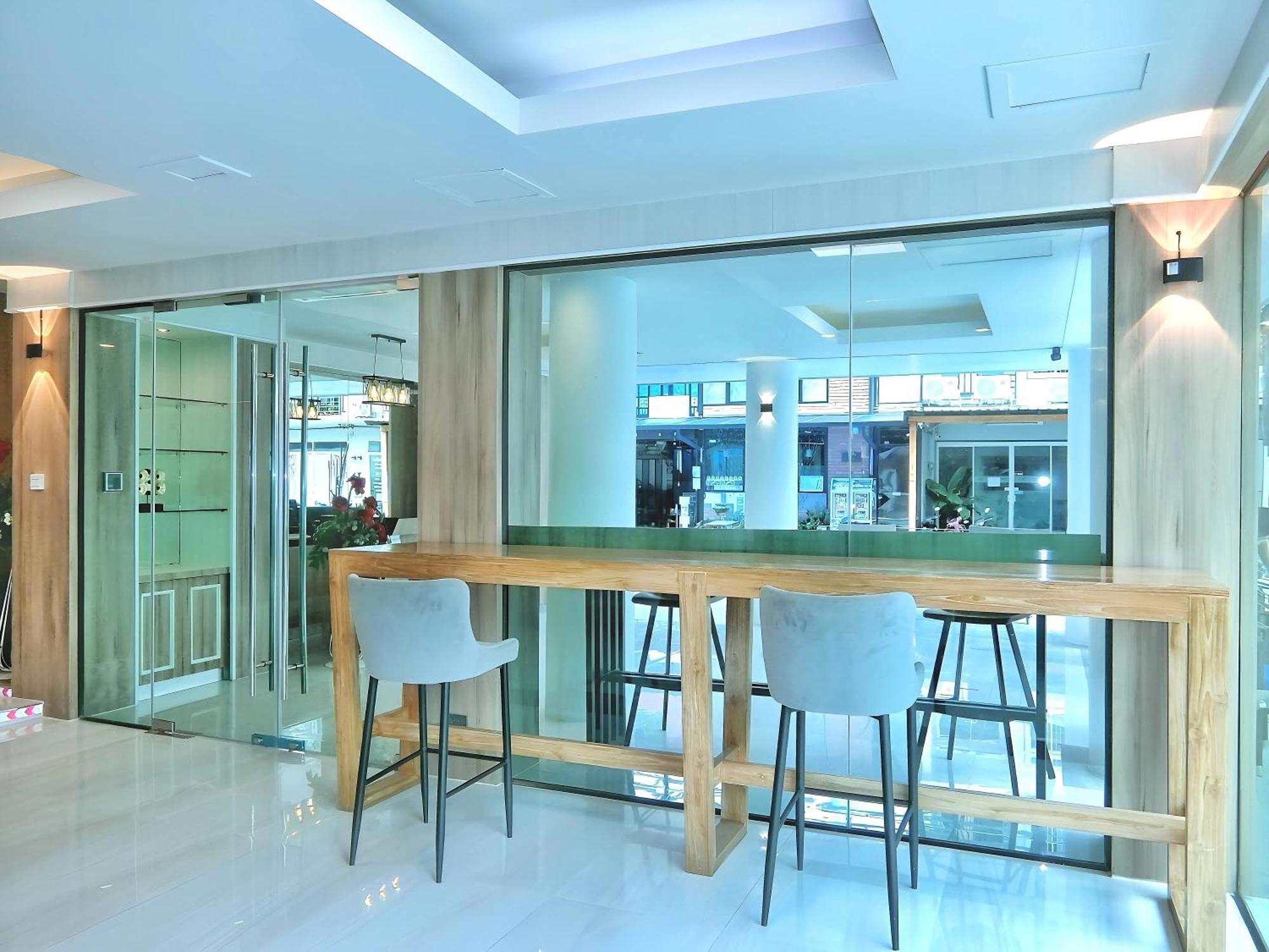 Sira Boutique Residence - Newly Renovated Patong Экстерьер фото
